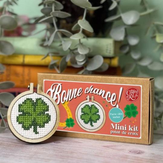 Bonne chance - Mini kit point de croix - The Crafty Kit Company