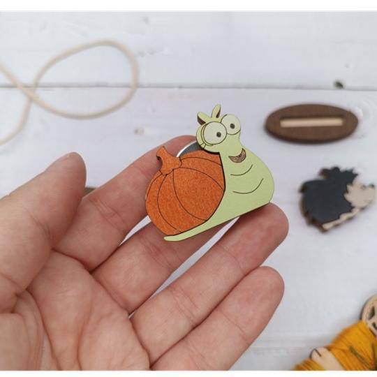 Coupe-fils en bois Escargot - Wizardi